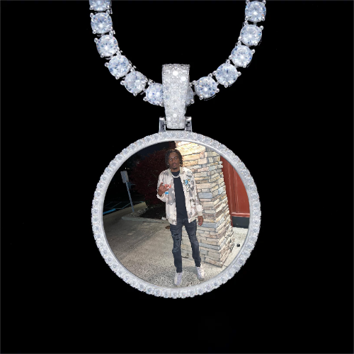 925S & VVS Moissanite 3D Circle Custom Picture Pendant