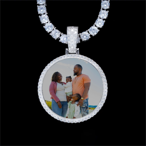 925S & VVS Moissanite 3D Circle Custom Picture Pendant