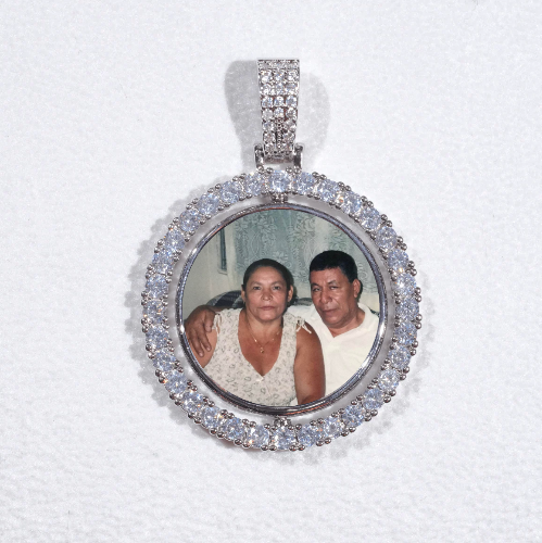 3D Spinning 2-Faced Custom Picture Pendant