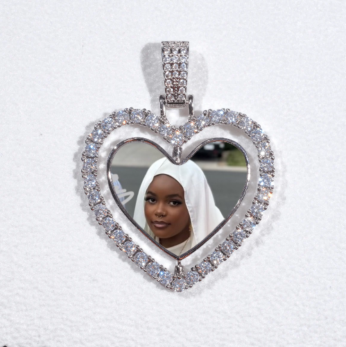 3D Spinning 2-Faced Heart Custom Picture Pendant