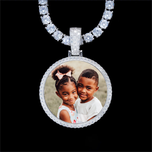 925S & VVS Moissanite 3D Circle Custom Picture Pendant