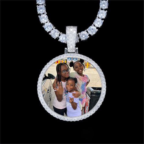 925S & VVS Moissanite 3D Circle Custom Picture Pendant