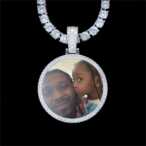 925S & VVS Moissanite 3D Circle Custom Picture Pendant