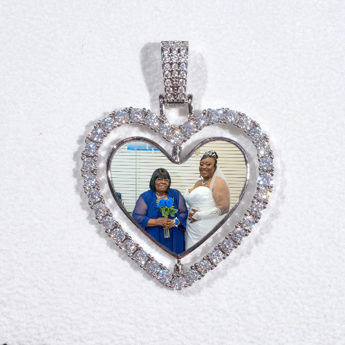 3D Spinning 2-Faced Heart Custom Picture Pendant