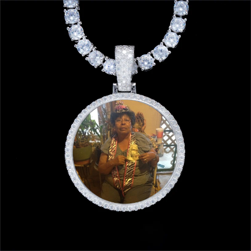 925S & VVS Moissanite 3D Circle Custom Picture Pendant