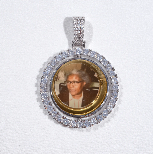 3D Spinning 2-Faced Custom Picture Pendant