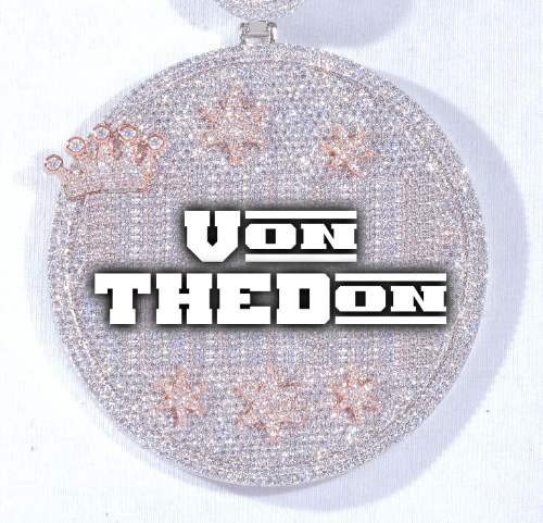 CUSTOM LETTER NECKLACE 3D BIG CROWN DISC