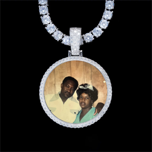 925S & VVS Moissanite 3D Circle Custom Picture Pendant