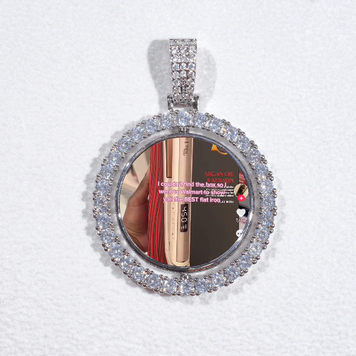 3D Spinning 2-Faced Custom Picture Pendant