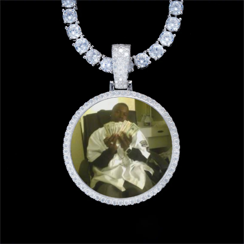 925S & VVS Moissanite 3D Circle Custom Picture Pendant