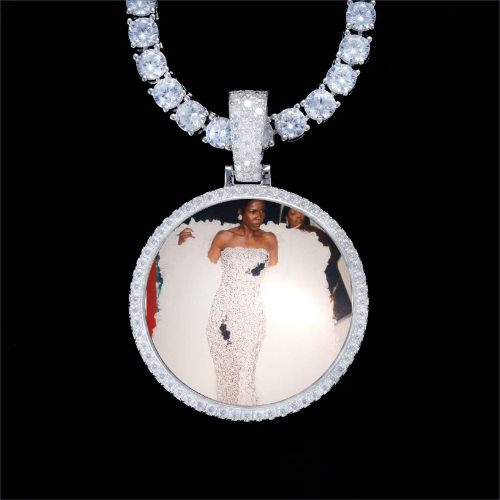 925S & VVS Moissanite 3D Circle Custom Picture Pendant