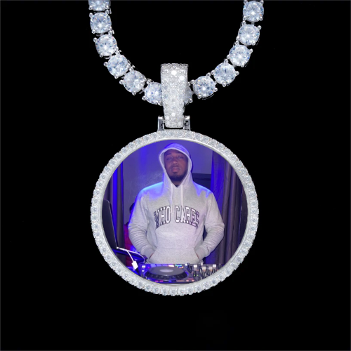 925S & VVS Moissanite 3D Circle Custom Picture Pendant