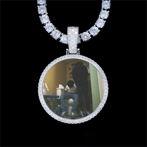 925S & VVS Moissanite 3D Circle Custom Picture Pendant