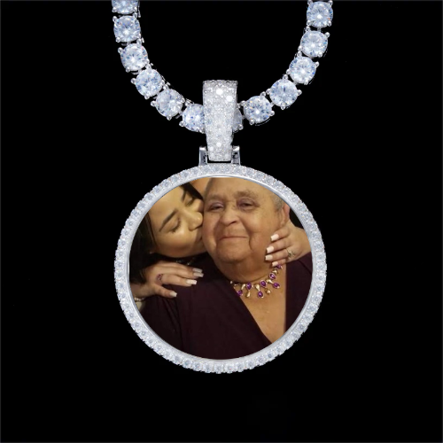 925S & VVS Moissanite 3D Circle Custom Picture Pendant