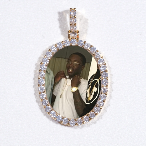 3D Oval Custom Picture Pendant
