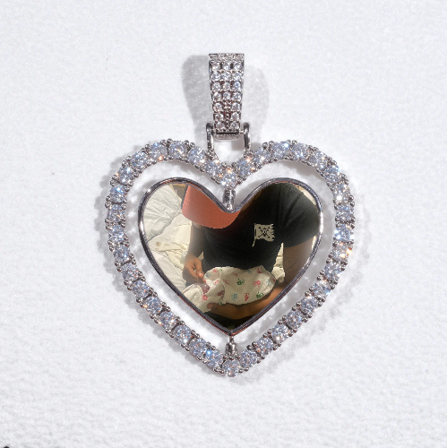 3D Spinning 2-Faced Heart Custom Picture Pendant