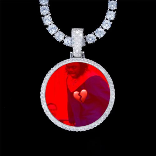 925S & VVS Moissanite 3D Circle Custom Picture Pendant