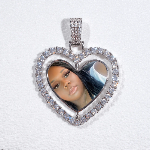 3D Spinning 2-Faced Heart Custom Picture Pendant