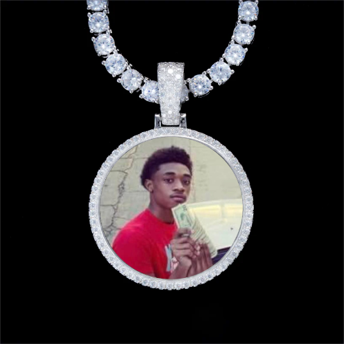 925S & VVS Moissanite 3D Circle Custom Picture Pendant