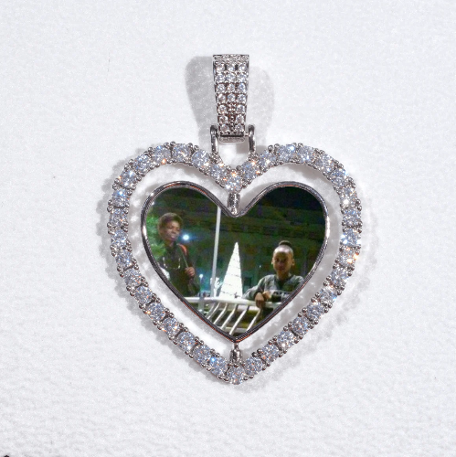 3D Spinning 2-Faced Heart Custom Picture Pendant