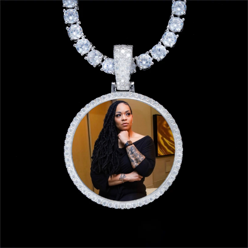 925S & VVS Moissanite 3D Circle Custom Picture Pendant