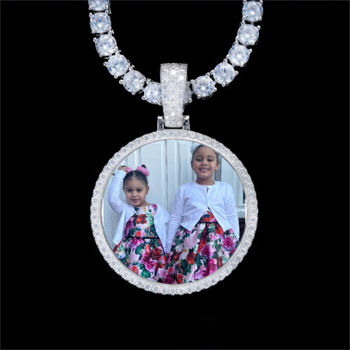 925S & VVS Moissanite 3D Circle Custom Picture Pendant