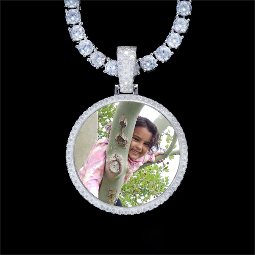 925S & VVS Moissanite 3D Circle Custom Picture Pendant