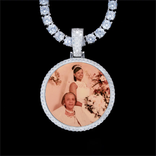 925S & VVS Moissanite 3D Circle Custom Picture Pendant