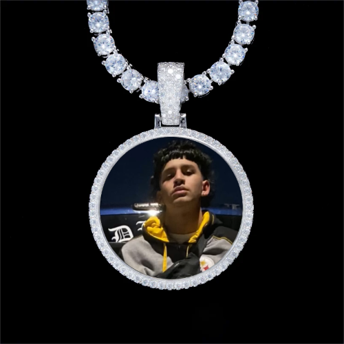 925S & VVS Moissanite 3D Circle Custom Picture Pendant