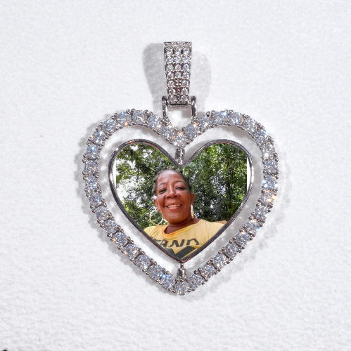 3D Spinning 2-Faced Heart Custom Picture Pendant