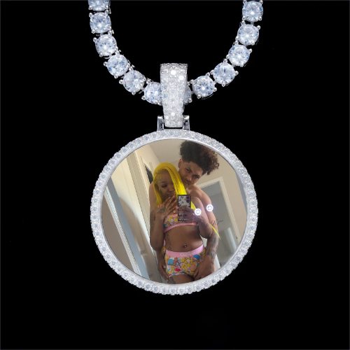 925S & VVS Moissanite 3D Circle Custom Picture Pendant