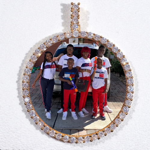 LARGE 3D CIRCLE CUSTOM PICTURE PENDANT