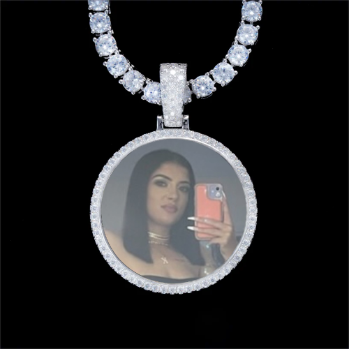 925S & VVS Moissanite 3D Circle Custom Picture Pendant