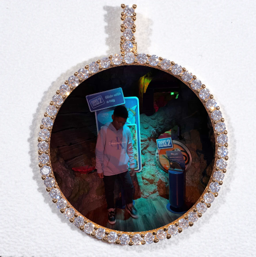 LARGE 3D CIRCLE CUSTOM PICTURE PENDANT