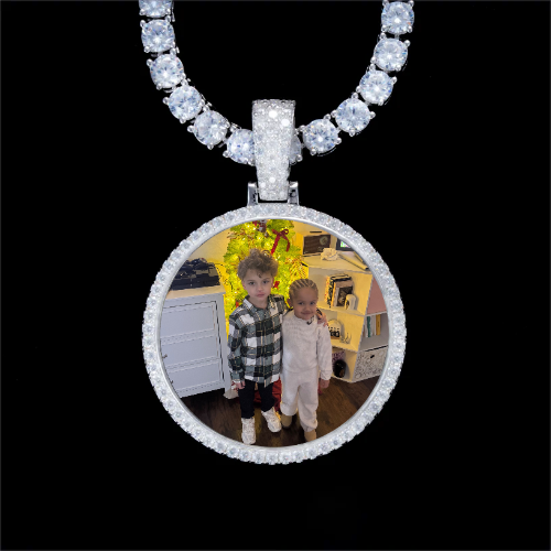 925S & VVS Moissanite 3D Circle Custom Picture Pendant