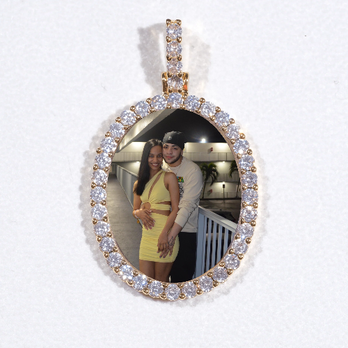3D Oval Custom Picture Pendant