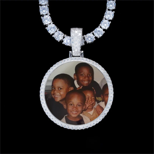 925S & VVS Moissanite 3D Circle Custom Picture Pendant