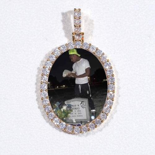 3D Oval Custom Picture Pendant