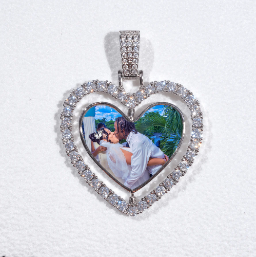 3D Spinning 2-Faced Heart Custom Picture Pendant