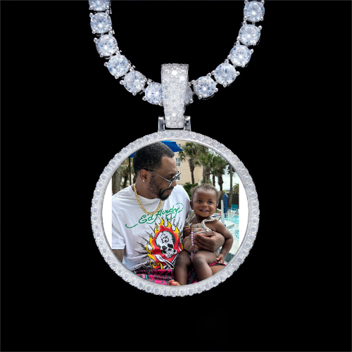 925S & VVS Moissanite 3D Circle Custom Picture Pendant