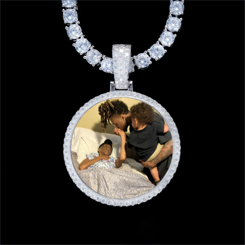 925S & VVS Moissanite 3D Circle Custom Picture Pendant