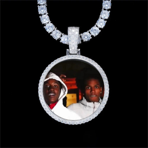 925S & VVS Moissanite 3D Circle Custom Picture Pendant