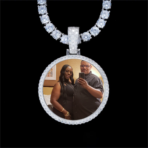 925S & VVS Moissanite 3D Circle Custom Picture Pendant
