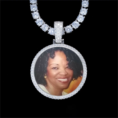 925S & VVS Moissanite 3D Circle Custom Picture Pendant