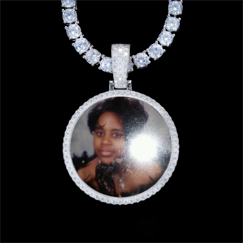925S & VVS Moissanite 3D Circle Custom Picture Pendant