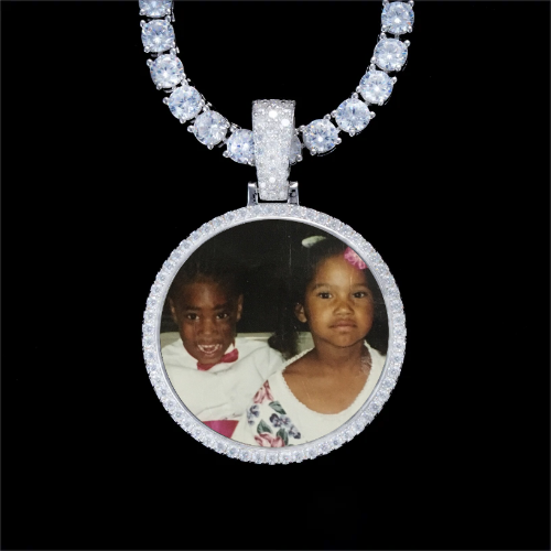 925S & VVS Moissanite 3D Circle Custom Picture Pendant