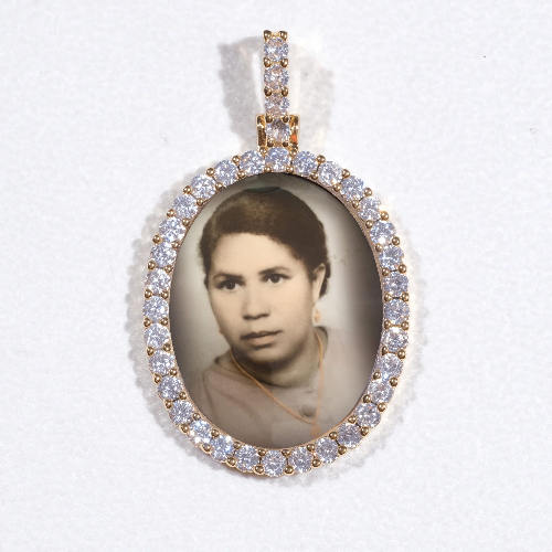 3D Oval Custom Picture Pendant