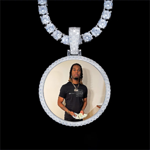 925S & VVS Moissanite 3D Circle Custom Picture Pendant