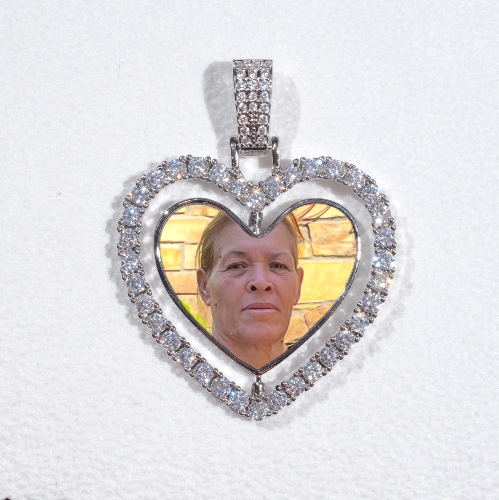 3D Spinning 2-Faced Heart Custom Picture Pendant