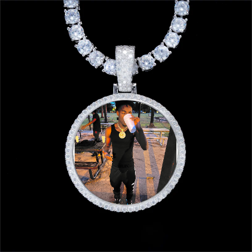 925S & VVS Moissanite 3D Circle Custom Picture Pendant